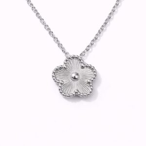 Naszyjnik srebrny celebrytka ze srebrną koniczyną – stal chirurgiczna