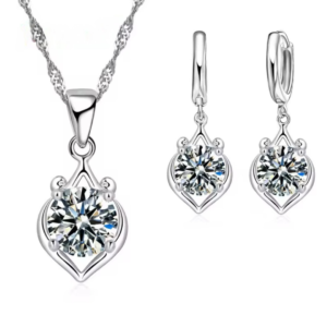 Elegancki komplet biżuterii ze srebra 925 z motywem serca i cyrkonii