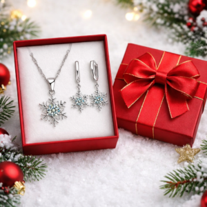 Komplet srebrnej biżuterii z motywem śnieżynki z cyrkonią